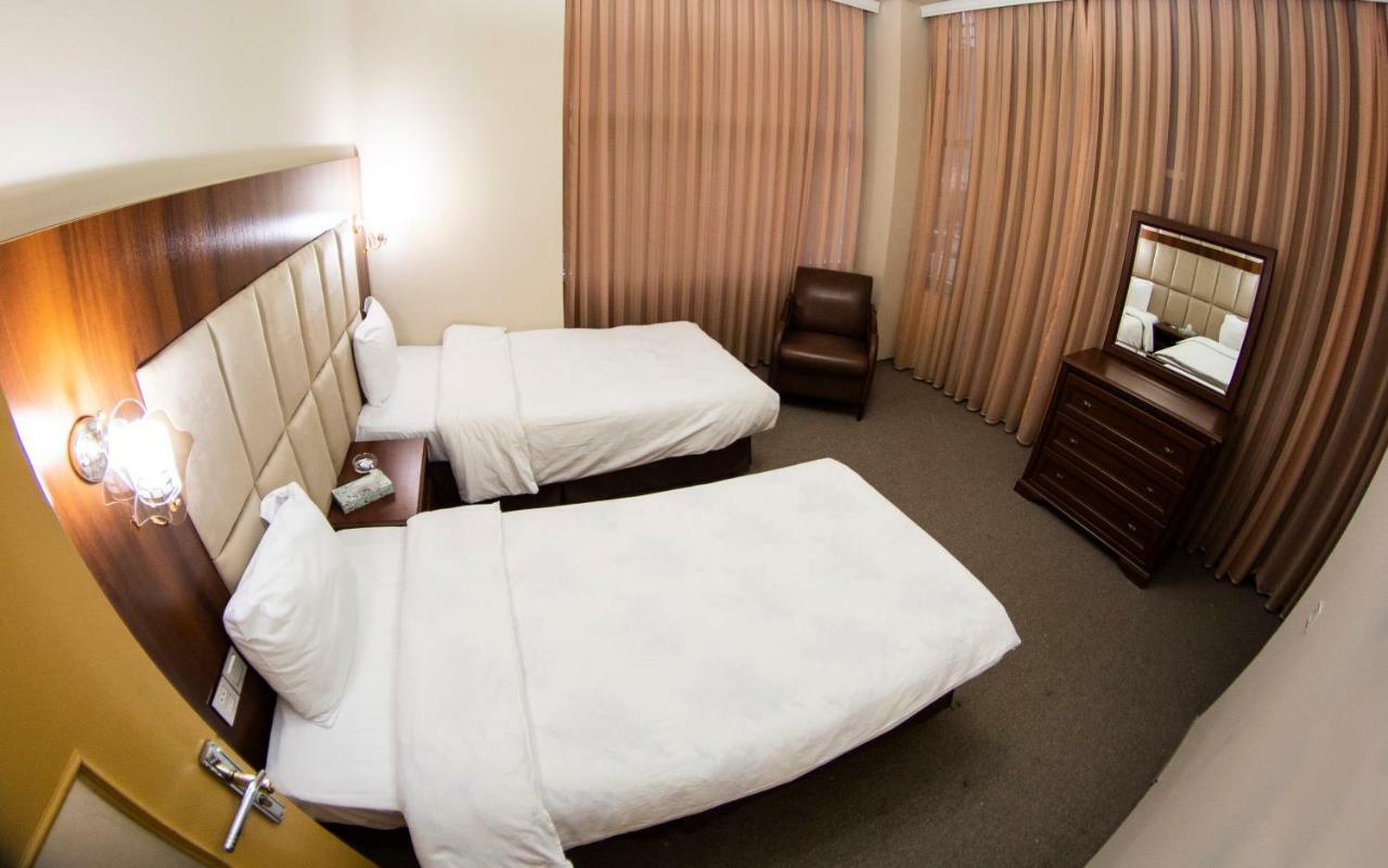 Irshad Hotel Bakoe Buitenkant foto
