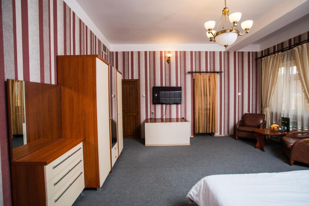 Irshad Hotel Bakoe Buitenkant foto